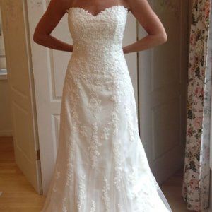 Maggie Sottero Emma Wedding Dress